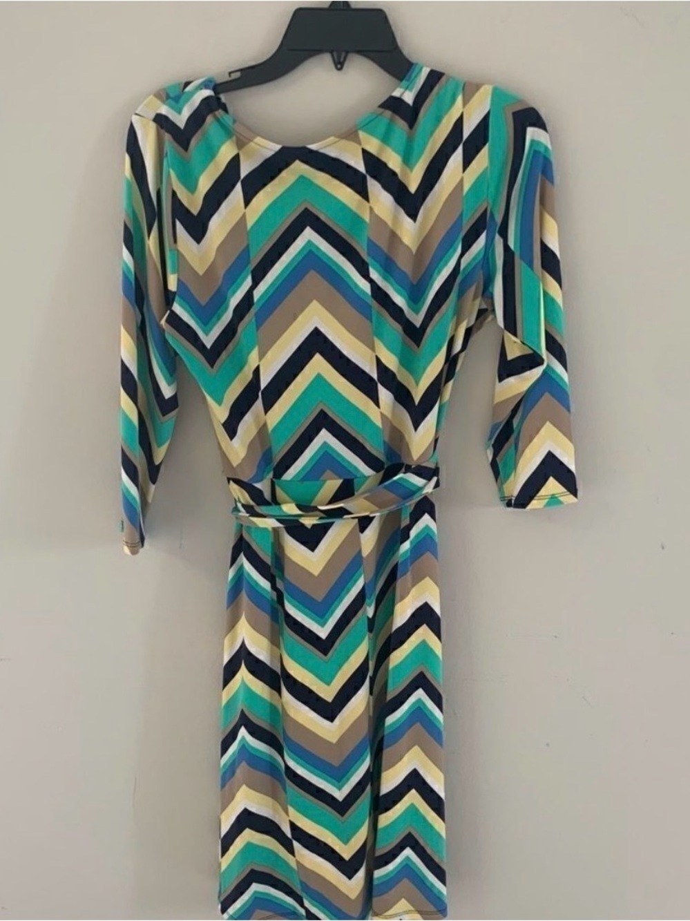 Liz Claiborne Faux Wrap Chevron Dress - M